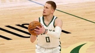 バックスのドンテ・ディビンチェンゾが左足首を再負傷…数週間離脱か