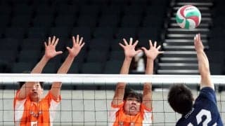 春高バレー　群馬　男子の明和県央、格上相手に及ばず　女子の健大高崎、ミスで失点力尽く