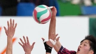 春高バレー　男子１回戦　東山（京都）　ブロック崩せず