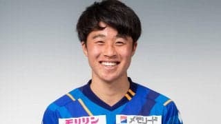 長崎がU-18所属のMF安部大晴とプロ契約、2種登録ながらJ2で4試合出場「色々なことに挑戦していきたい」