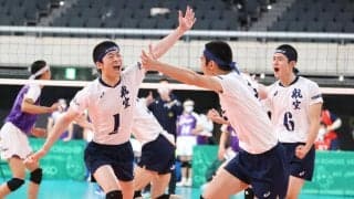 春高バレー　男子・日本航空　９連続得点で猛攻