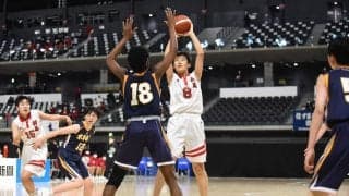 【Jr.ウインターカップ2021-22】抜群の連係でインサイドを制圧した折尾のツインタワー