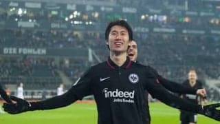 鎌田大地のチームへの貢献度は欧州組随一。日本代表ではなぜ不遇なのか