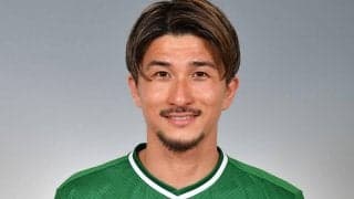 東京Vが新体制発表もMF佐藤優平の名前なし…「移籍を前提とした調整に」