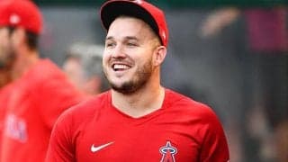 【MLB】トラウトのカードを引き当てて狂喜乱舞　少年一家と本人の“交流”が「とっても素敵」
