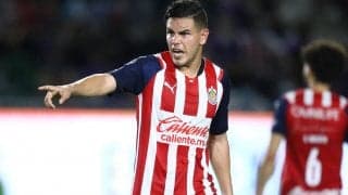 「これは素晴らしい」PA外からのアウトサイドループ弾がメキシコで誕生「どうやったら防げるのか」