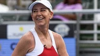 元女王エバート 卵巣がんを公表