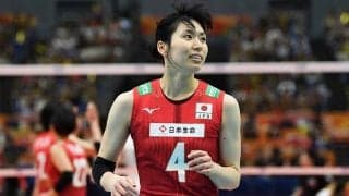 女子高生の制服姿に戻った31歳バレー元日本代表に反響「レアすぎる」「噂の！可愛い」