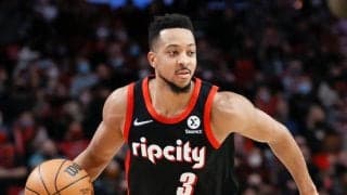 右肺気胸で離脱中のCJ・マッカラムが明日のマジック戦で復帰か