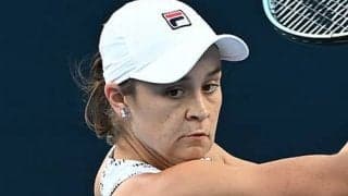 女王バーティ 初戦54分完勝