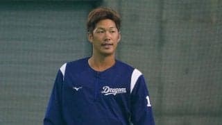 報道陣の質問に焦って目が泳ぐ…ムチャ振り質問に20分考えた京田が「いい人すぎる」