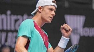 シャポバロフが4時間25分に及ぶフルセットの激戦を制す「2、3年前だったら負けてた」[全豪オープン]