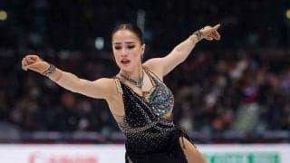 ザギトワ、生活感のある自宅で撮った“革ジャン姿”に反響「かっこいい」「魅力的ね」