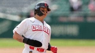 韓国プロ野球で“エンゼルス風”ユニホームが登場　大胆チェンジにファンは賛否両論