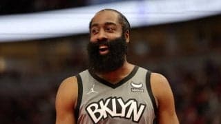 ハーデンがハイチにコートや生活必需品を寄付「スポーツには人生を変える力がある」