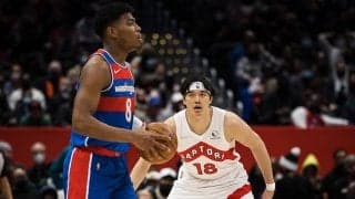 【NBA】八村塁 vs 渡邊雄太 2シーズンぶり日本人対決の軍配は……　混沌とする両チームのプレーオフ争い