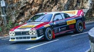 150周年を迎えたピレリが“キメラEVO37”を走らせる。コ・ドラはペター