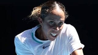 キーズ8強 好調バドサに快勝