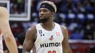 大阪のアイラ・ブラウンが史上8番目となるB1個人通算2000リバウンドを達成！