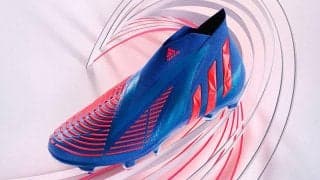 南野拓実「とても気に入っている」、アディダスが新スパイク「プレデター エッジ」を発表