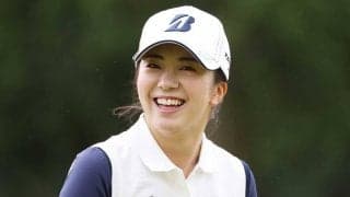 「何故私はいつもダサいんですか笑」　ゴルフ堀琴音、大の字の“全力ジャンプ”公開