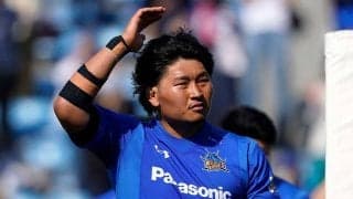 結婚の稲垣啓太＆モデル新井貴子、ついに笑った2ショット公開「顔をこねくり回されただけ」