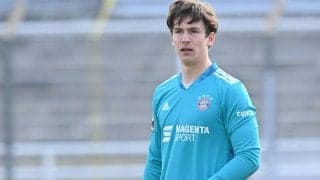 バイエルンがGKシェネラーと2024年まで契約延長、生え抜きの守護神候補