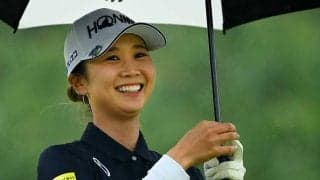 「やっぱり赤のベンツがお似合い」　1241万円高級車＆ゴルフ金澤志奈の1枚が反響拡大