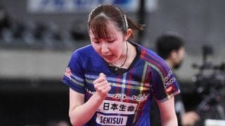 早田ひな 4強進出！全日本社会人覇者の長﨑美柚を下して準決勝へ【全日本卓球】