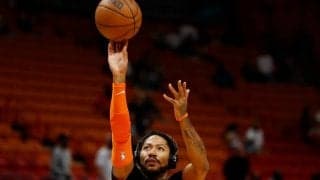 右足首手術によって離脱しているデリック・ローズの復帰はオールスターブレイク明けか