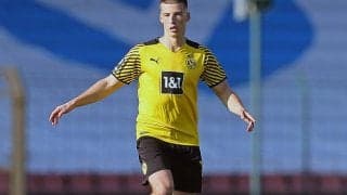 グロイター・フュルト、ドルトムントから若手MFラシュルを完全移籍で獲得