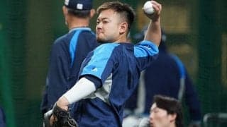 ひざまずき悶絶の森友哉…　“円を描く”地獄練習は「見てるだけで筋肉痛になりそう」