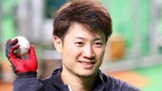 西川の楽天ユニが「思いの外、似合ってんじゃん」　“えんじ色”まとい新天地で始動