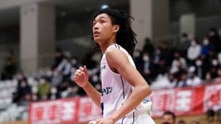 横浜のジェイコブス晶がSR渋谷戦で初得点、Bリーグ最年少得点記録を更新！