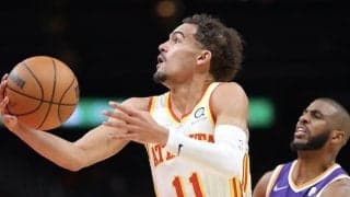 ヤングの活躍でホークスがサンズの連勝ストップ…ロサンゼルス対決は激闘に／NBA