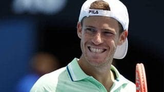 シュワルツマン 苦戦も4強入り