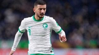 日本戦で前半に負傷交代したサウジMFアル＝マルキは前十字じん帯の損傷で長期離脱へ…