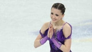 「ワリエワの衝撃を軽く超えた」　演技後に目撃された“鉄の女”コーチのポーズが話題