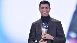 「人生はジェットコースター」C・ロナウドの37歳バースデーは「CR7」のケーキでお祝い！ ジョルジーナさんと笑顔で2ショット