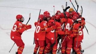 スマイルジャパンが浴びた“中国の洗礼”　応援席に中国紙拍手「DJの曲でお祝い！」