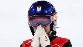 高梨沙羅、2本目直後に泣き崩れ…カメラに頭を下げて想い表現、1本目失格から50分