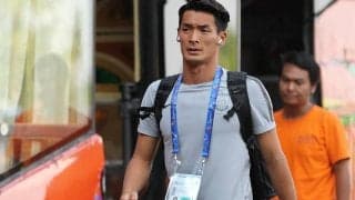 「太ももエグ」、「デニム入る？」槙野智章が練習後の武藤嘉紀や酒井高徳との写真投稿も、みんなの視線が太ももに集中「違和感がある写真だな」