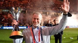 世界一に輝いたチェルシー、トゥヘル監督は主君アブラモビッチを祝福「このトロフィーは彼のもの」