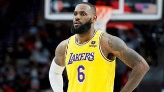 レブロンが“通算合計得点”でNBA歴代1位へ浮上！「彼は史上最高の選手」と指揮官