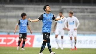 「見せないんかい!!」川崎F小林悠、バレンタインに奥様から特製のパウンドケーキと勝負パンツを貰うも「それは恥ずかしい」