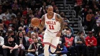 デローザンが40得点を奪いブルズが4連勝、ウィザーズ八村は9分出場で6得点／NBA