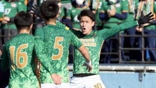 「FC東京の松木玖生は出来上がりすぎているほど」「鹿島アントラーズの方針転換はすごく疑問」【2022年Jリーグを大展望!　開幕直前の激論】(3)