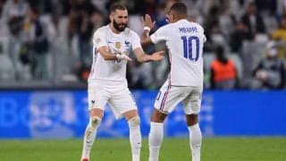 ビッグマッチ前にベンゼマとムバッペがじゃれあう「クレイジーな奴だ！」