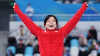 高木美帆が小平奈緒とハグ　金メダル直後に広がった光景に感動の声「本当に素敵な方」