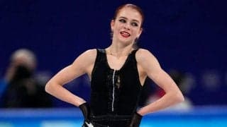 銀の17歳トルソワが号泣　自己ベストで及ばず、米記者が舞台裏公開「なんという混乱」